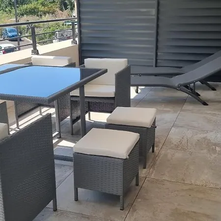 T3 Proche Du Port Apartment *