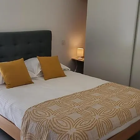 T3 Proche Du Port * Porto-Vecchio (Corsica)